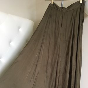 H&M long skirt with pockets.